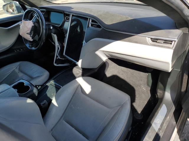 5YJSA1E22GF148863 - 2016 TESLA MODEL S GRAY photo 8