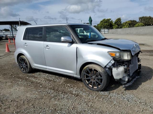 JTLZE4FE0DJ031062 - 2013 TOYOTA SCION XB SILVER photo 4