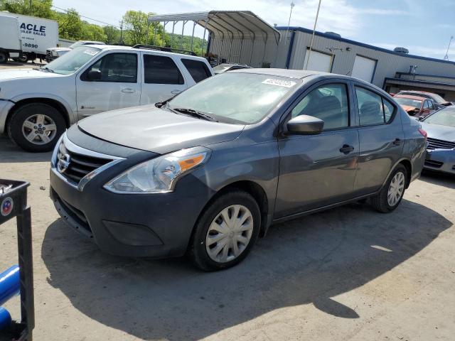 3N1CN7AP2HL832105 - 2017 NISSAN VERSA S GRAY photo 1