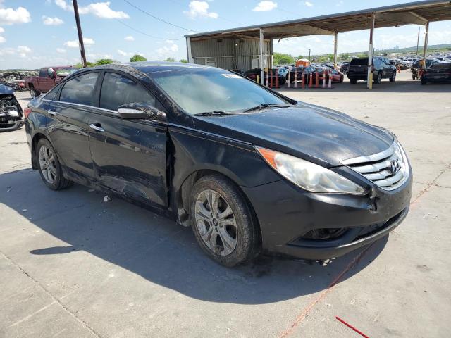 5NPEC4AC2DH565596 - 2013 HYUNDAI SONATA SE BLACK photo 4