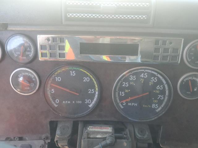 1FUYNMDB9XLA70219 - 1999 FREIGHTLINER CONVENTION FLC112 WHITE photo 8