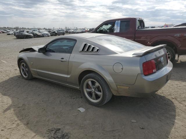 1ZVHT80N595128588 - 2009 FORD MUSTANG SILVER photo 2