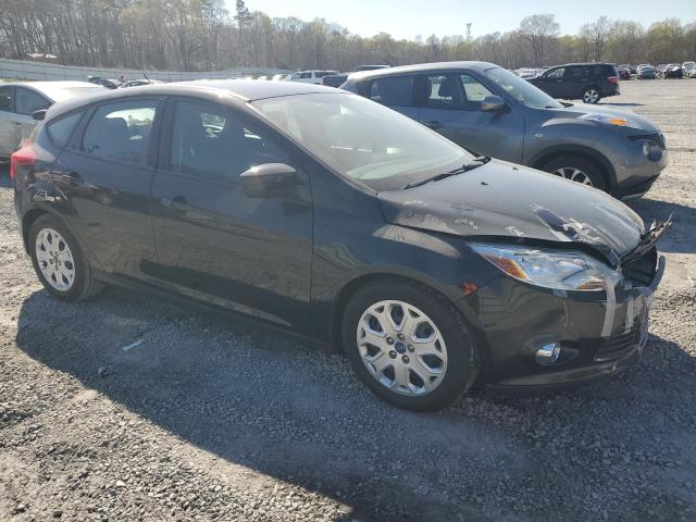 1FAHP3K27CL166376 - 2012 FORD FOCUS SE BLACK photo 4