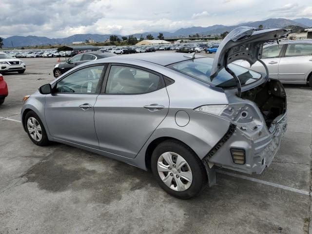 5NPDH4AEXGH748215 - 2016 HYUNDAI ELANTRA SE SILVER photo 2