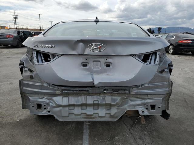 5NPDH4AEXGH748215 - 2016 HYUNDAI ELANTRA SE SILVER photo 6