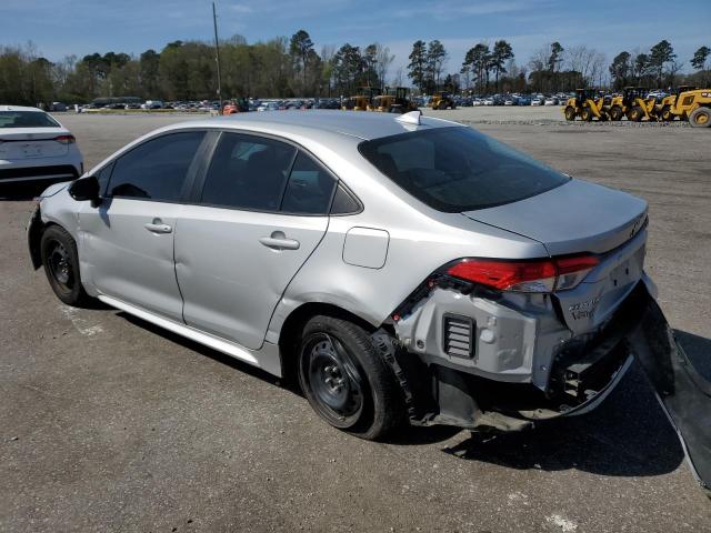 5YFEPMAE6MP196959 - 2021 TOYOTA COROLLA LE SILVER photo 2