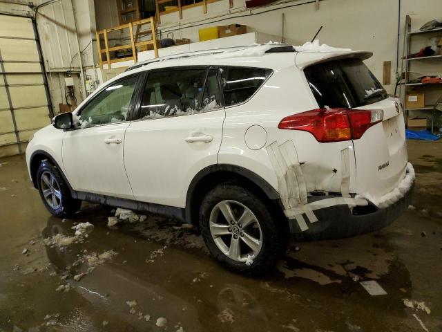 2T3RFREV7FW263587 - 2015 TOYOTA RAV4 XLE WHITE photo 2