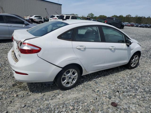 3FADP4BJ8FM157281 - 2015 FORD FIESTA SE WHITE photo 3