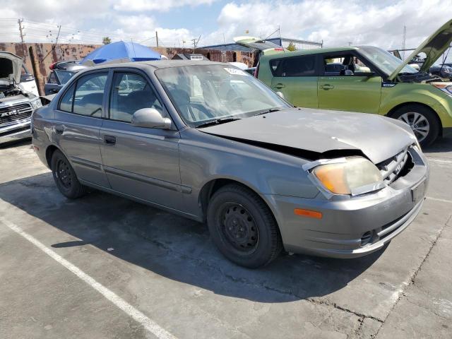 KMHCG45C84U544713 - 2004 HYUNDAI ACCENT GL GRAY photo 4