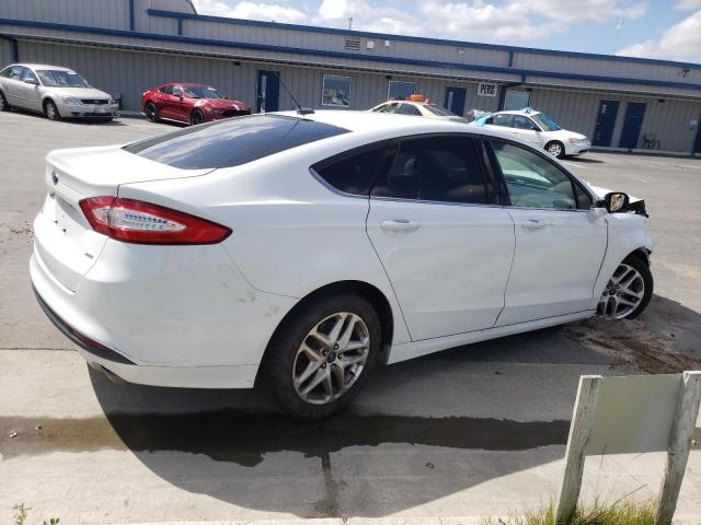 3FA6P0H71DR305350 - 2013 FORD FUSION SE WHITE photo 3