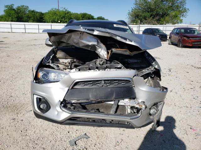 4A4AP4AU6FE019763 - 2015 MITSUBISHI OUTLANDER SE SILVER photo 5