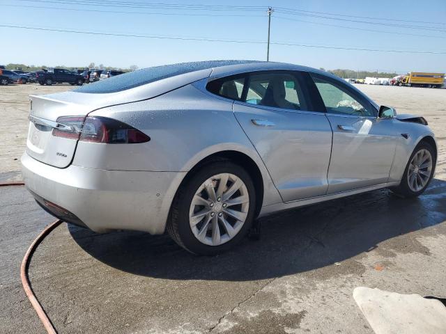 5YJSA1E27JF268293 - 2018 TESLA MODEL S Gümüş foto 3