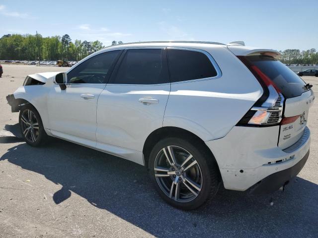 LYVA22RK3JB078209 - 2018 VOLVO XC60 T6 WHITE photo 2