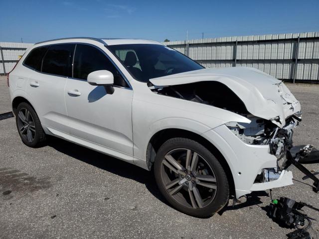 LYVA22RK3JB078209 - 2018 VOLVO XC60 T6 WHITE photo 4