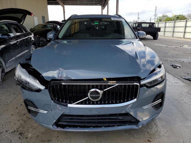 YV4L12DK9N1961440 - 2022 VOLVO XC60 B5 MOMENTUM GRAY photo 5