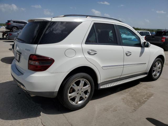 4JGBB86E27A294893 - 2007 MERCEDES-BENZ ML 350 WHITE photo 3