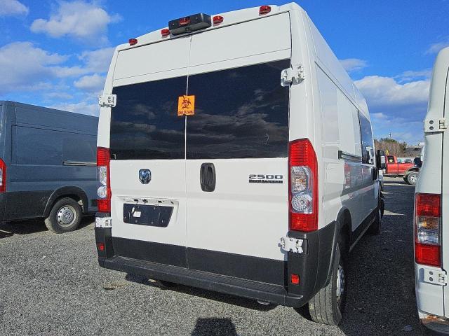 3C6LRVDG7PE554071 - 2023 RAM PROMASTER 2500 HIGH WHITE photo 3