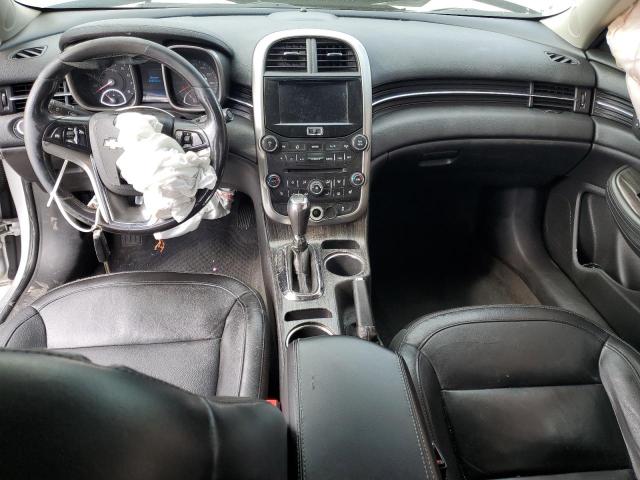 1G11E5SA7GF153953 - 2016 CHEVROLET MALIBU LTZ 银色 照片 8