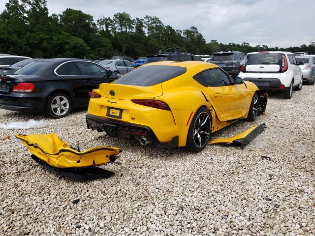 WZ1DB0C07MW040202 - 2021 TOYOTA SUPRA BASE YELLOW photo 4