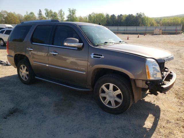 1GYS4AEFXBR160072 - 2011 CADILLAC ESCALADE GRAY photo 4