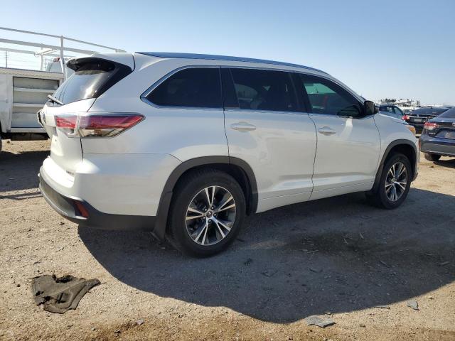 5TDJKRFH0GS317509 - 2016 TOYOTA HIGHLANDER XLE 白色 照片 3