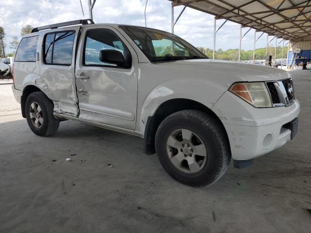 5N1AR18W55C740220 - 2005 NISSAN PATHFINDER LE 白色 照片 4