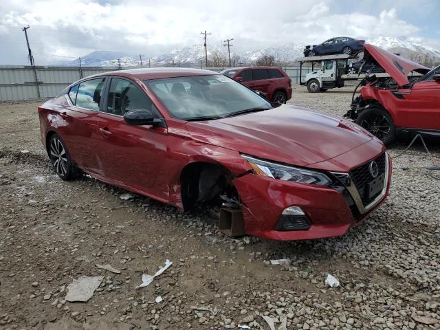 1N4BL4CV0NN422316 - 2022 NISSAN ALTIMA SR RED photo 4