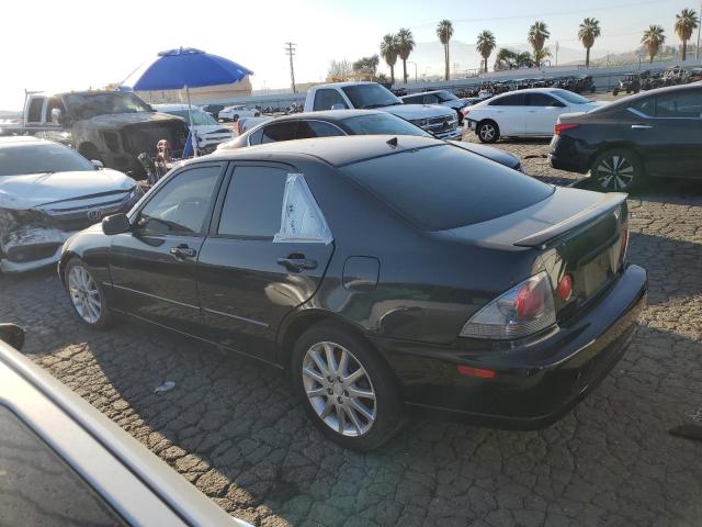 JTHBD192X30079736 - 2003 LEXUS IS 300 BLACK photo 2