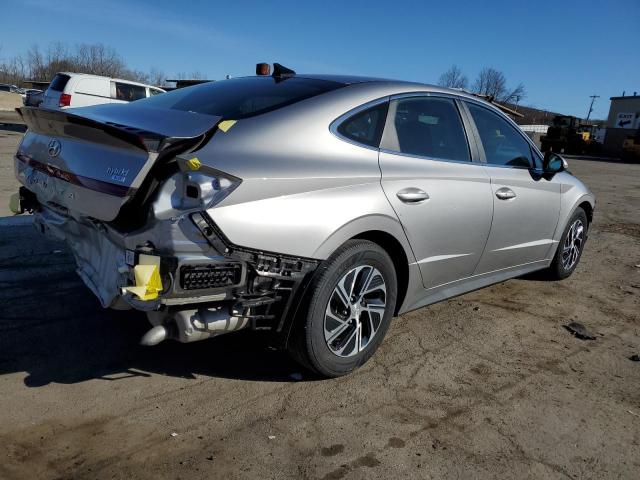 KMHL24JJ9MA026775 - 2021 HYUNDAI SONATA HYBRID SILVER photo 3