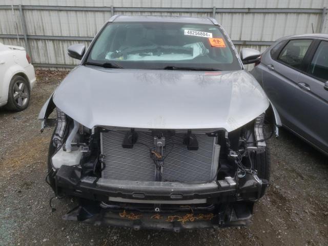 5TDJKRFH9FS218895 - 2015 TOYOTA HIGHLANDER XLE Արծաթագույն լուսանկար 5