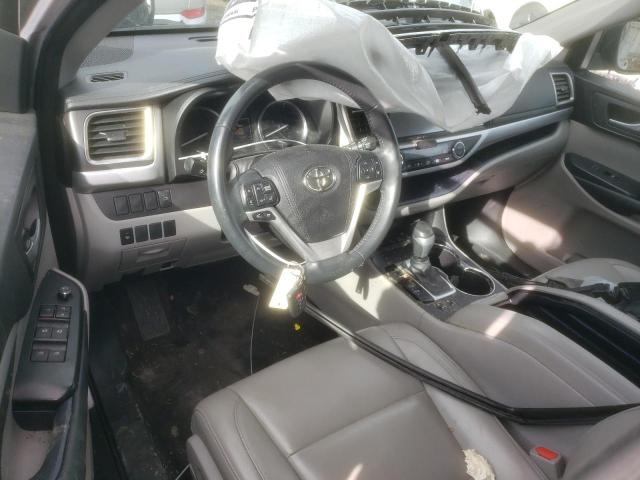 5TDJKRFH9FS218895 - 2015 TOYOTA HIGHLANDER XLE Արծաթագույն լուսանկար 8