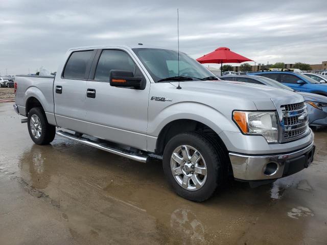 1FTFW1CF0EKF21844 - 2014 FORD F150 SUPERCREW SILVER photo 4