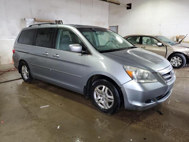 5FNRL38676B049666 - 2006 HONDA ODYSSEY EXL SILVER photo 4