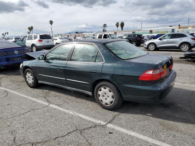 1HGCG5647WA247455 - 1998 HONDA ACCORD LX GREEN photo 2