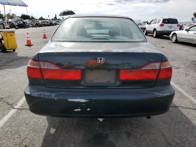 1HGCG5647WA247455 - 1998 HONDA ACCORD LX GREEN photo 6