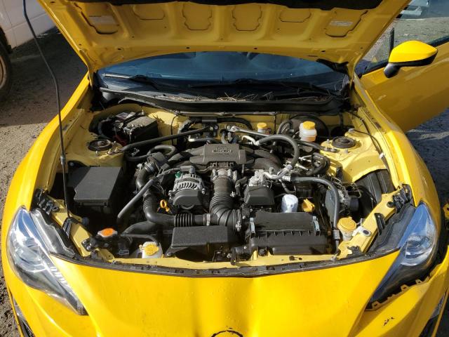 JF1ZNAA11F9706636 - 2015 TOYOTA SCION FR-S 黄色 照片 11