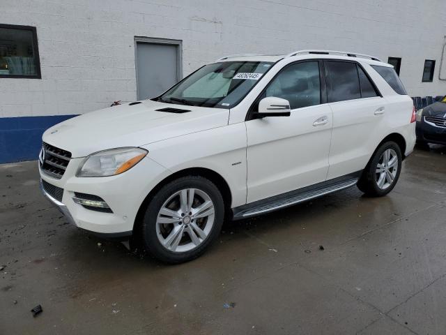 4JGDA5HB3CA050189 - 2012 MERCEDES-BENZ ML 350 4MATIC WHITE photo 1