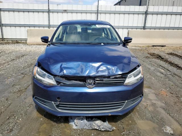 3VWLL7AJ3EM351250 - 2014 VOLKSWAGEN JETTA TDI BLUE photo 5