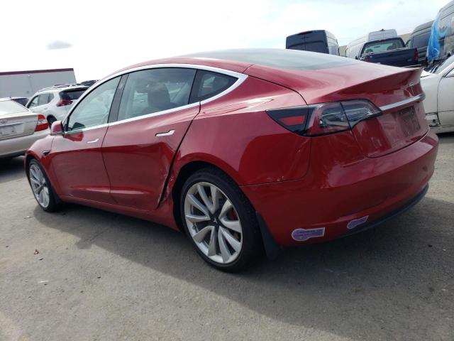 5YJ3E1EB4JF091677 - 2018 TESLA MODEL 3 RED photo 2