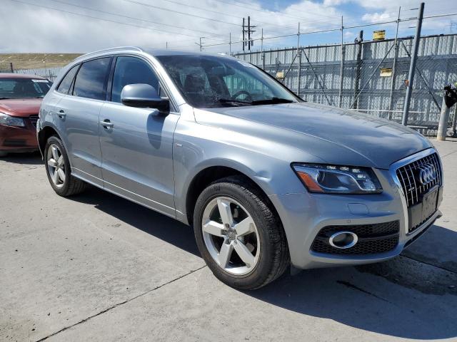 WA1WKAFP1BA037631 - 2011 AUDI Q5 PRESTIGE GRAY photo 4