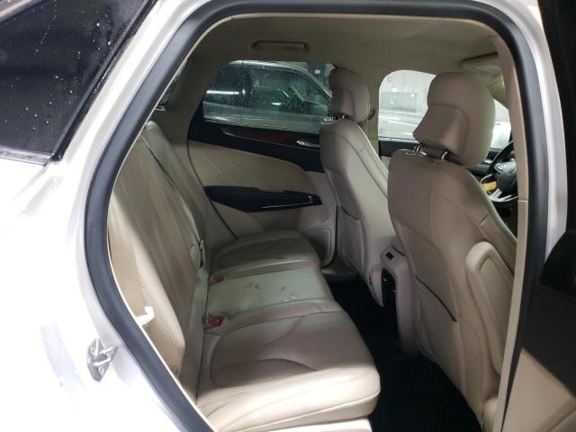 5LMCJ2D9XHUL46021 - 2017 LINCOLN MKC SELECT 白色 照片 10