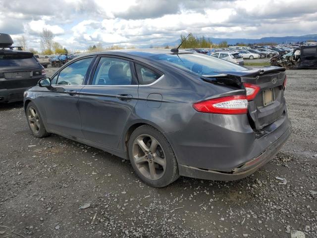 1FA6P0H70F5118252 - 2015 FORD FUSION SE GRAY photo 2