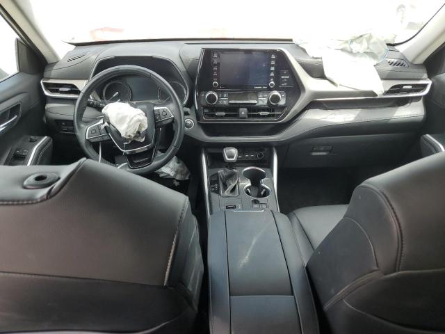 5TDGZRAH7MS043329 - 2021 TOYOTA HIGHLANDER XLE BLUE photo 8