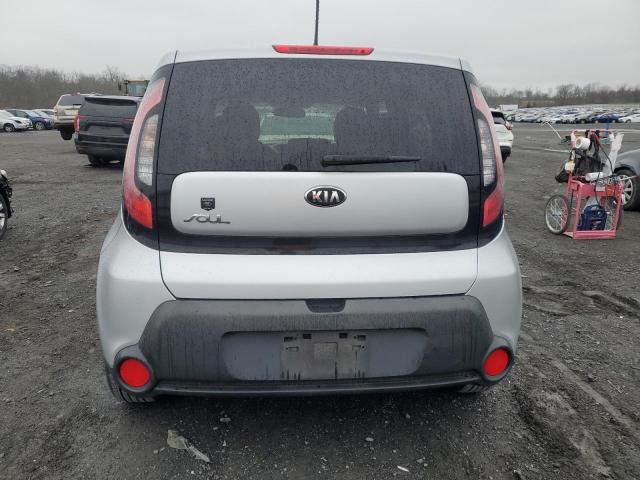 KNDJN2A22E7741475 - 2014 KIA SOUL SILVER photo 6