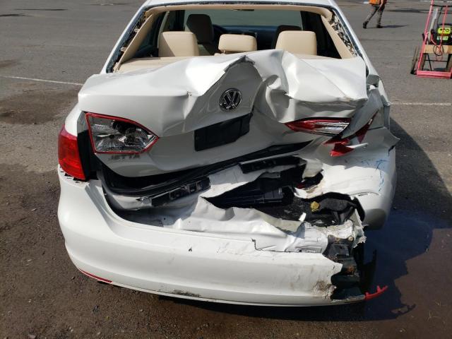 3VWD07AJ6EM274807 - 2014 VOLKSWAGEN JETTA SE WHITE photo 9