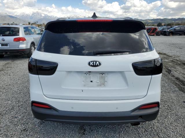 5XYPG4A57GG035585 - 2016 KIA SORENTO LX WHITE photo 6