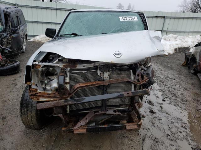 1N6ED26Y64C426523 - 2004 NISSAN FRONTIER KING CAB XE V6 SILVER photo 5