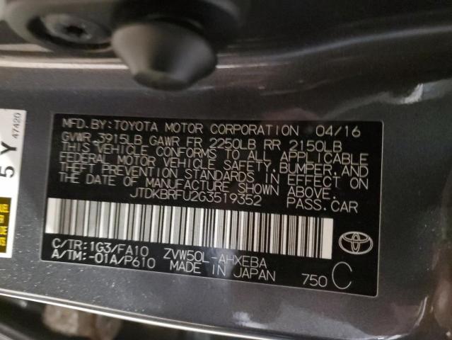 JTDKBRFU2G3519352 - 2016 TOYOTA PRIUS GRAY photo 12