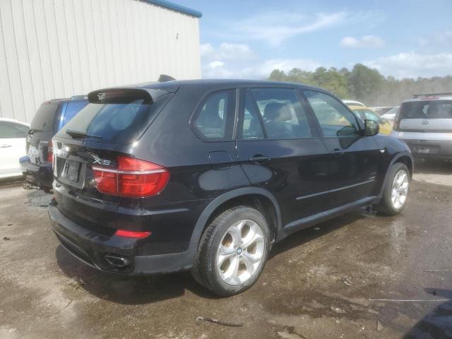 5UXZV8C56BL419047 - 2011 BMW X5 XDRIVE50I BLACK photo 3