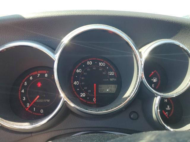 2T1KR32EX5C403361 - 2005 TOYOTA COROLLA MA XR WHITE photo 9